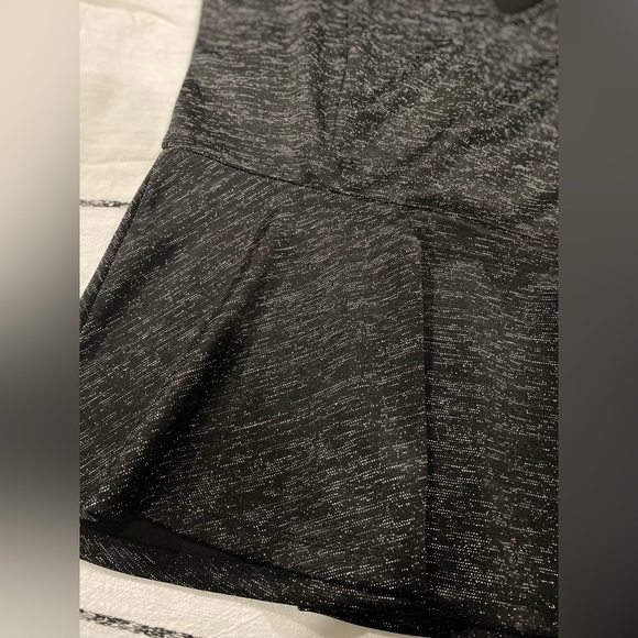 Ricki’s Women Top - Picture 3 of 3